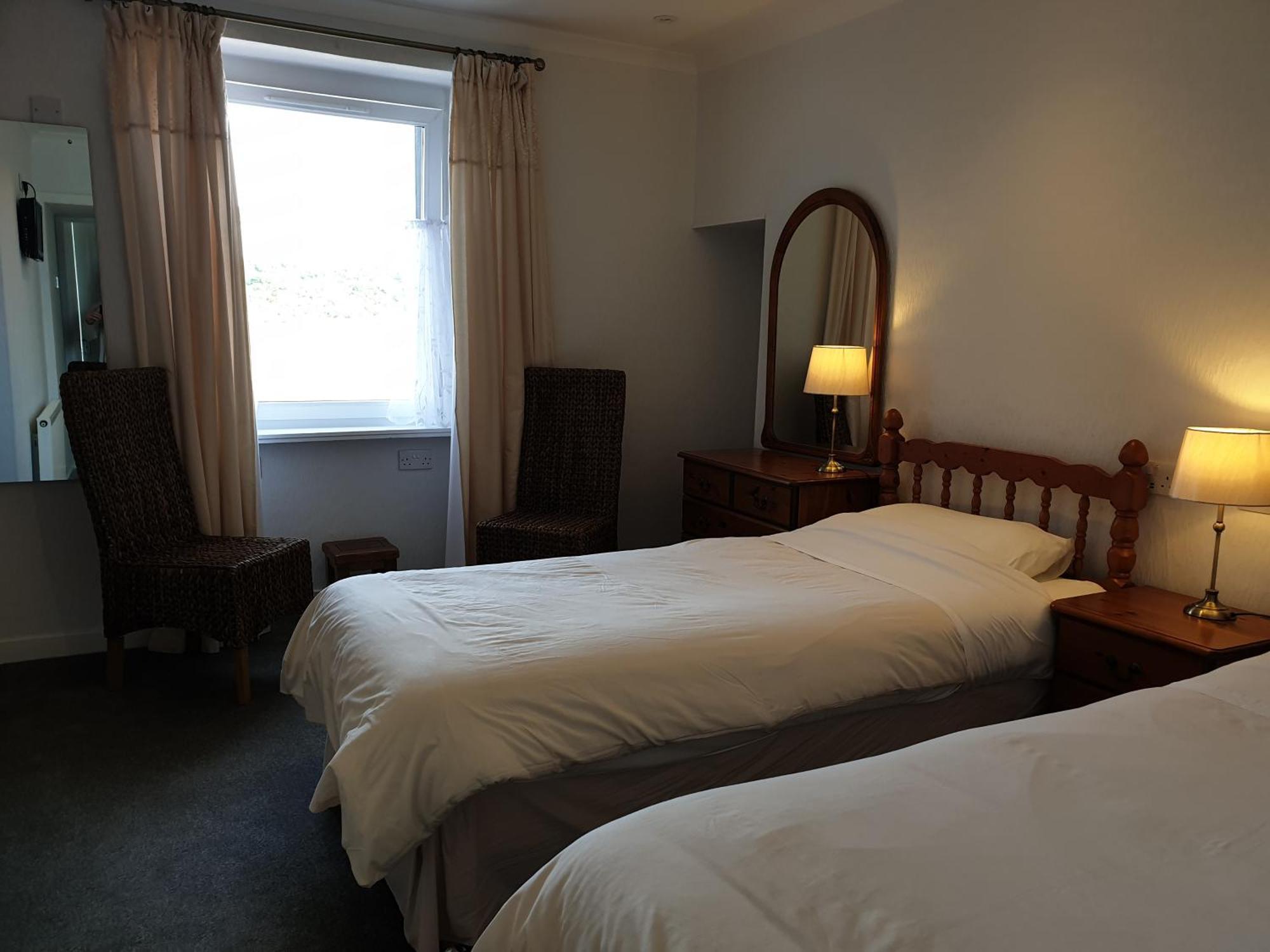 Cliffe House Bed & Breakfast Bed and Breakfast Kyleakin Esterno foto